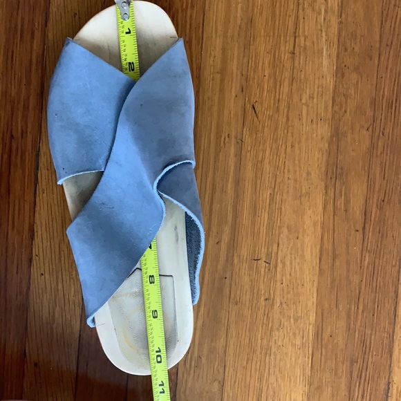 No.6 Suede Frida Flat Clog - Picture 16 of 16